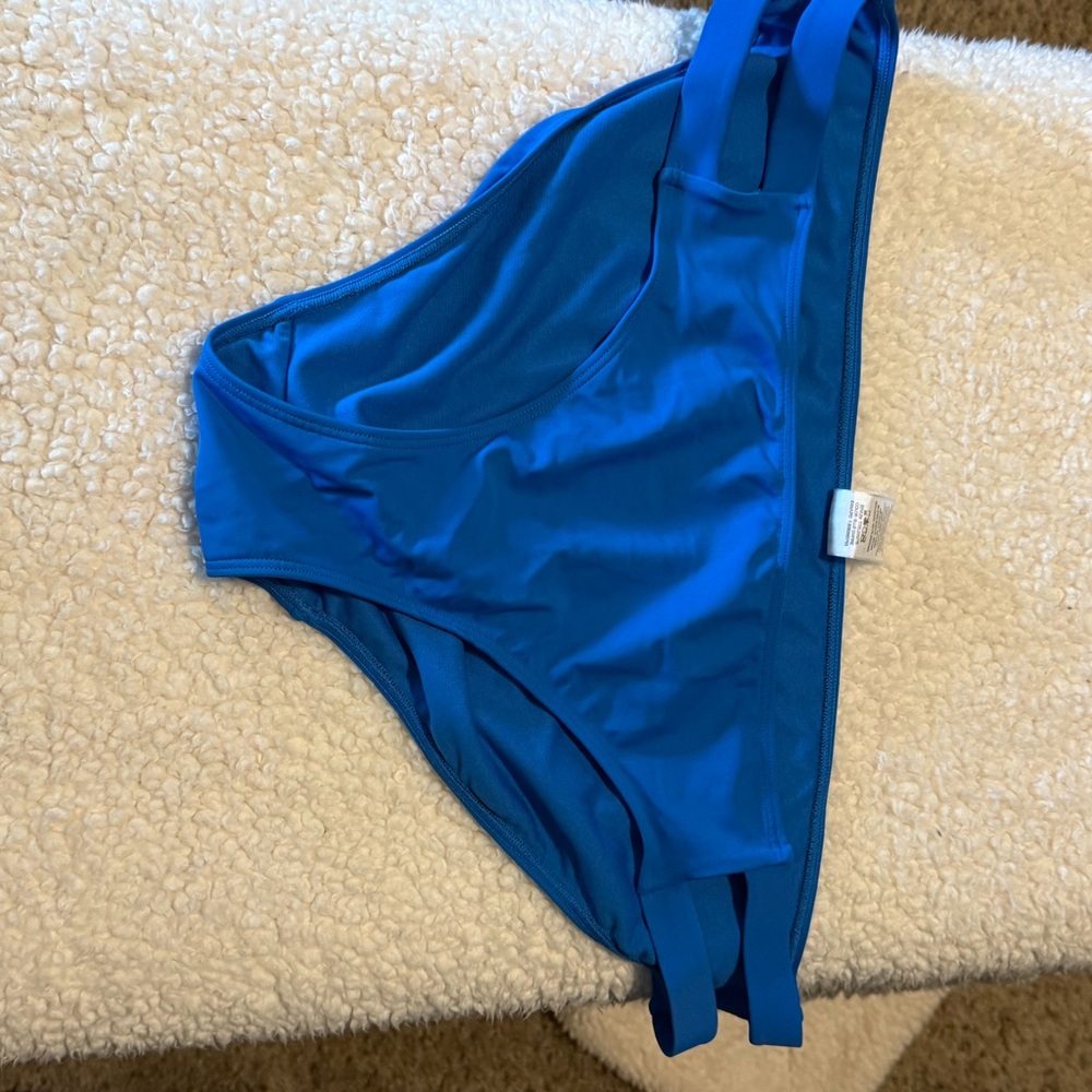 Time and Tru Women's Swim One Piece - Blue